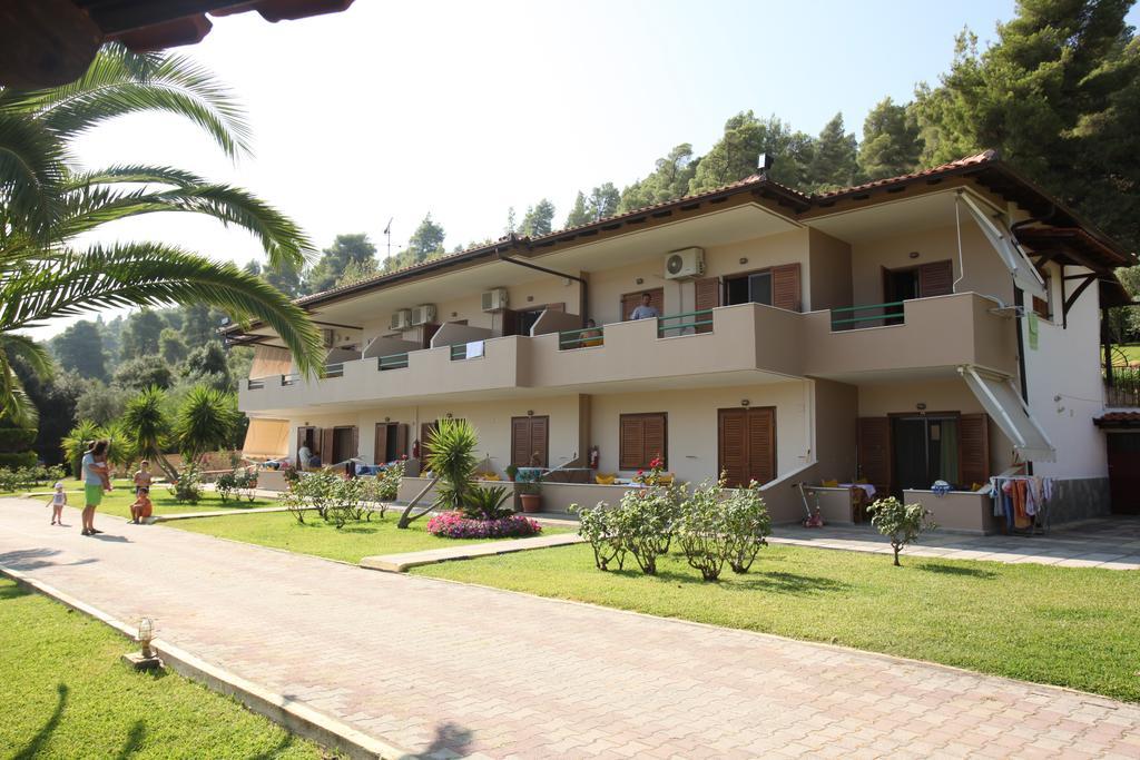 Elena Apartments & Studios Вурвуру Екстер'єр фото