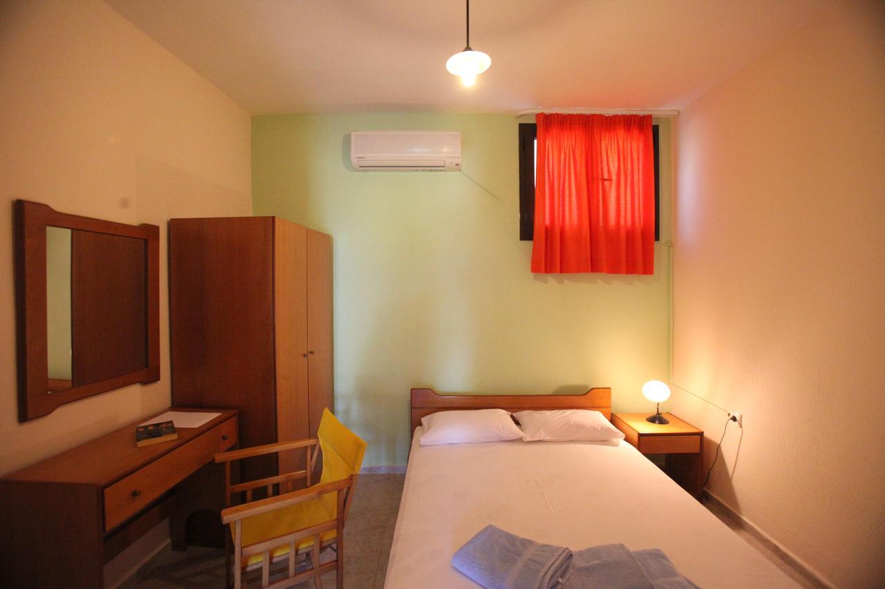Elena Apartments & Studios Вурвуру Екстер'єр фото
